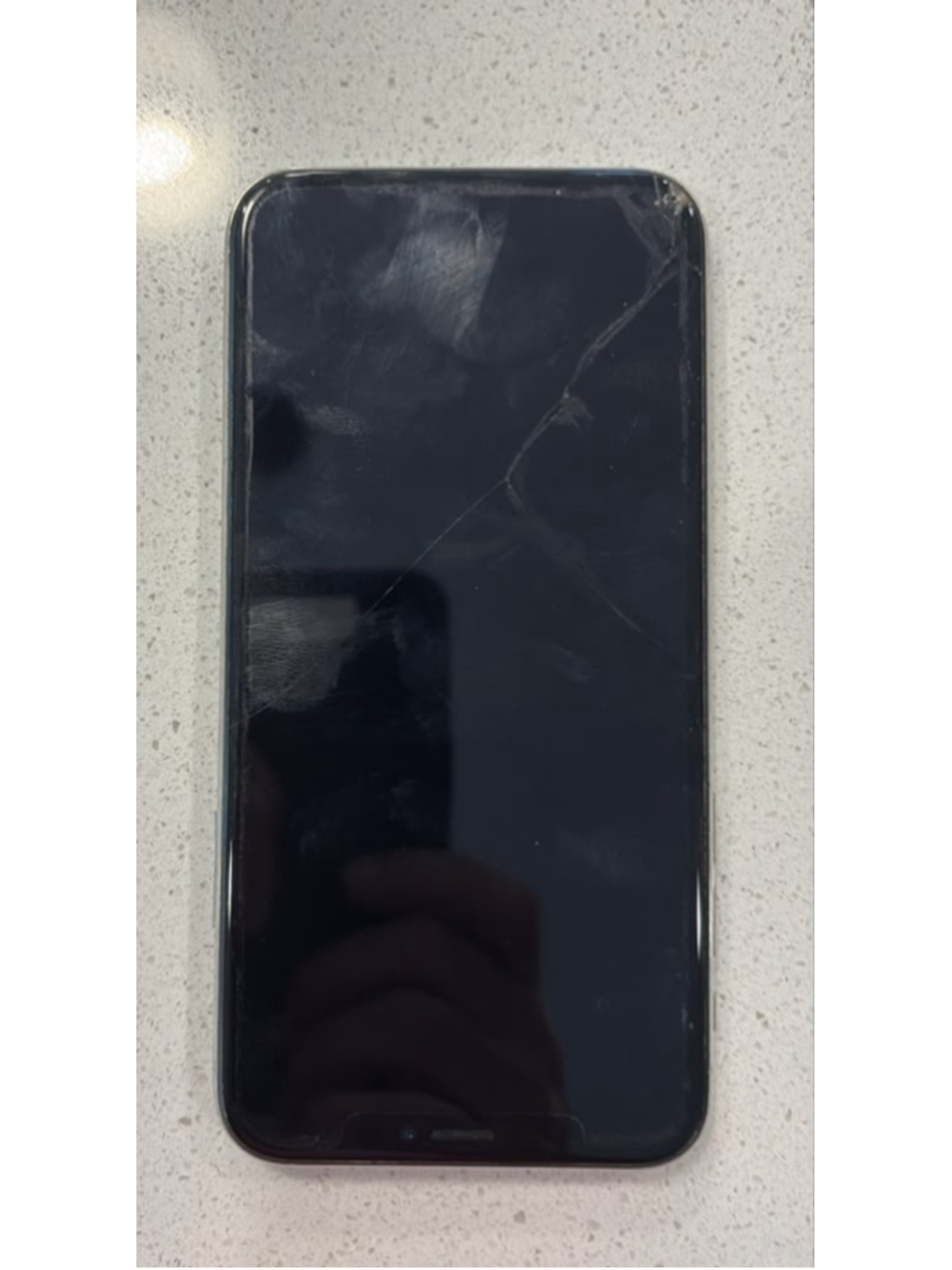 Apple iPhone X Silver 64GB Cracked Screen Powers On AS-IS For Parts #N29a